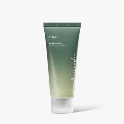 This clay mask containing bentonite and kaolin unclogs pores and gently exfoliates skin for a smooth finish. The addition of heartleaf and cica extracts in the formula offers anti-inflammatory effects. Panthenol, hyaluronic acid and ceramide NP in the mix amp up skin’s moisture levels.